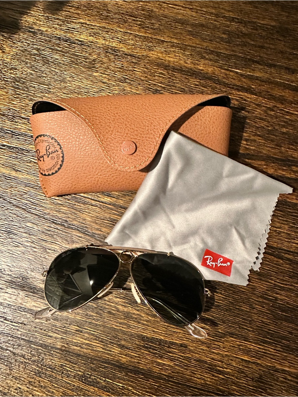 Ray-Ban Gold Frame Aviator Sunglasses with Black Lenses